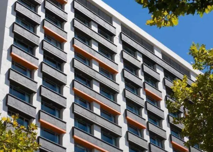 Chifley Potts Point
